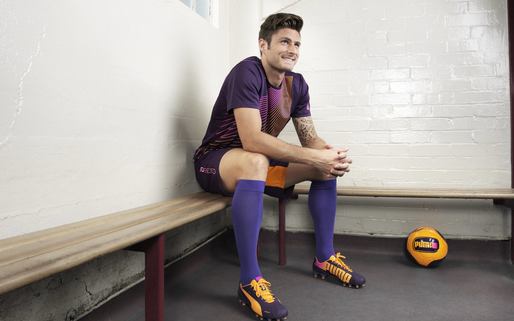 开云体育视频直播-Team Liquid品牌重塑升级，team apparel品牌